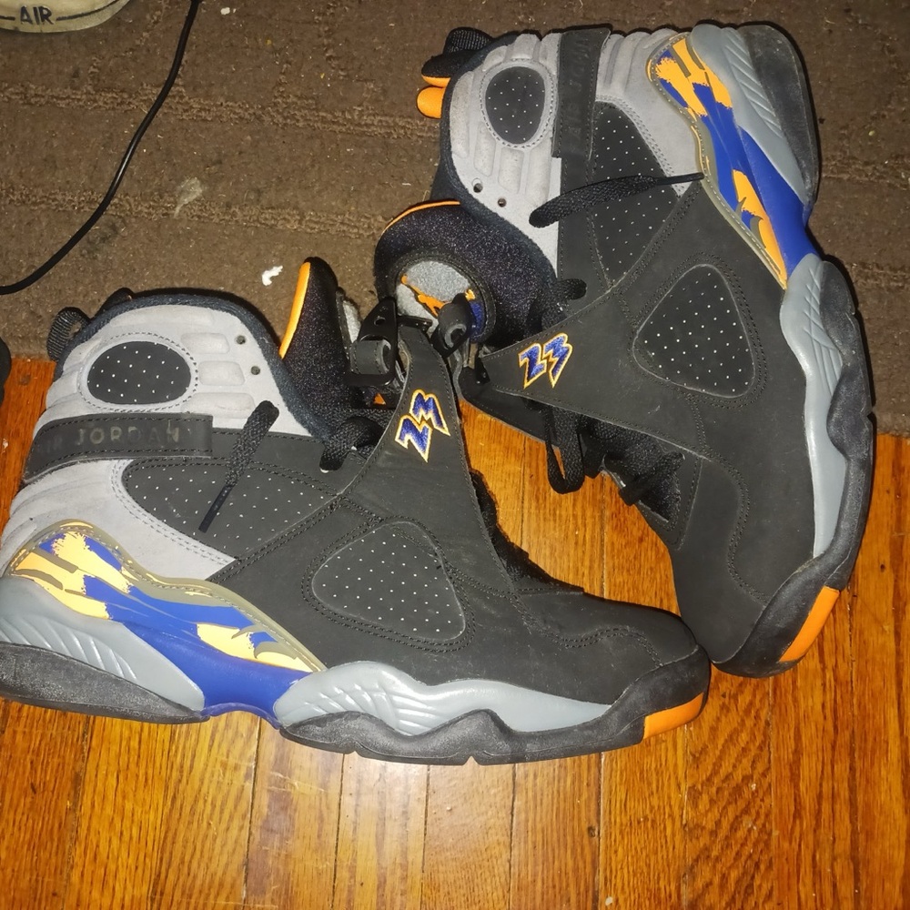 Jordan Black and Blue Sneakers Jordan retro 8 phenox suns!!
